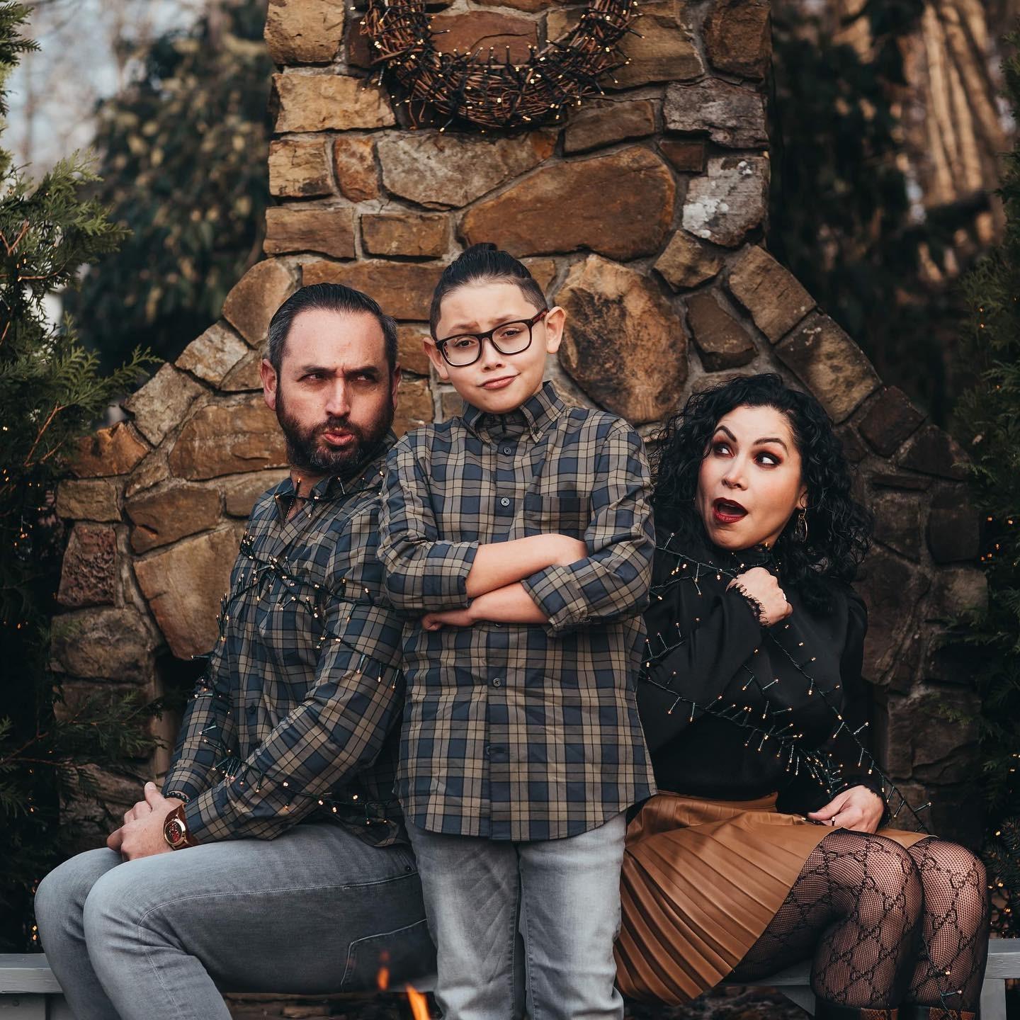 The Importance of Hiring a Professional Family Portrait Photographer